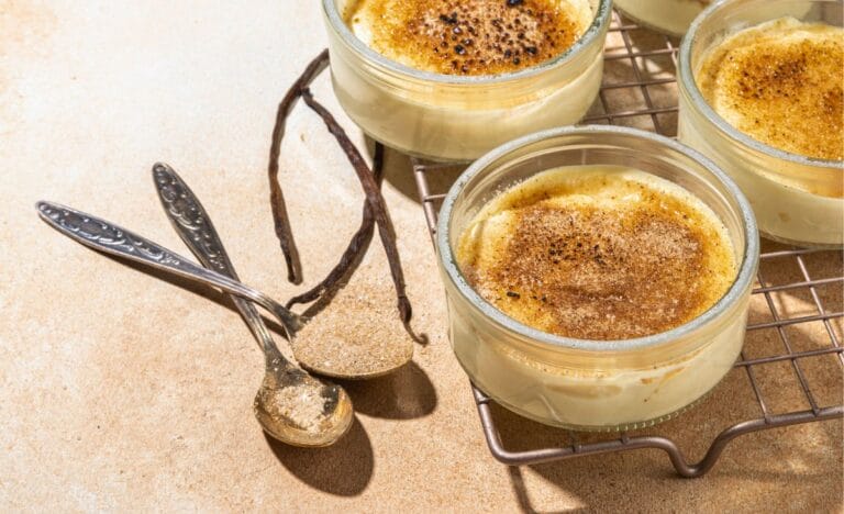 Irresistible Crème Brûlée Dessert: A Foolproof Recipe